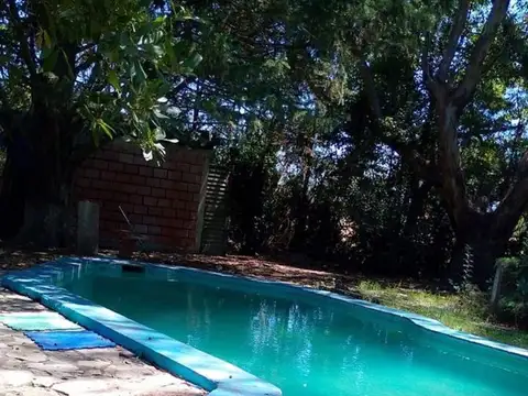 VENTA DE TERRENO CON PILETA