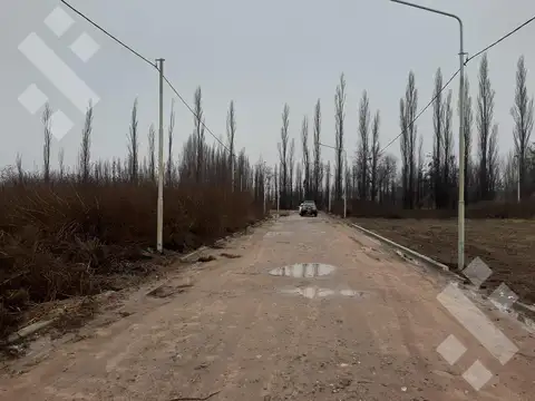 Terreno en Venta en Confluencia, USD 43.000