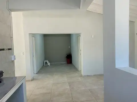 CASA EN VENTA EN GUERNICA - 3 AMBIENTES