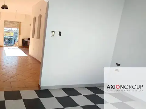 Av. 520 E/152 y 152 BIS-Casa de 3 dormitorios en alquiler 100