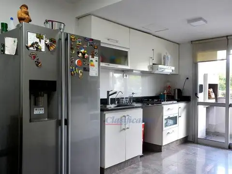 Ob. Salguero 860 , Piso 1