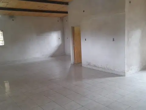 San Luis. Zona Sur. Júpiter y Calle 200