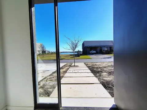 Casa en Venta en Puertos - Riberas, USD 450.000