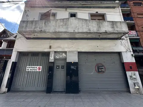 Martín Irigoyen 500, Piso pb