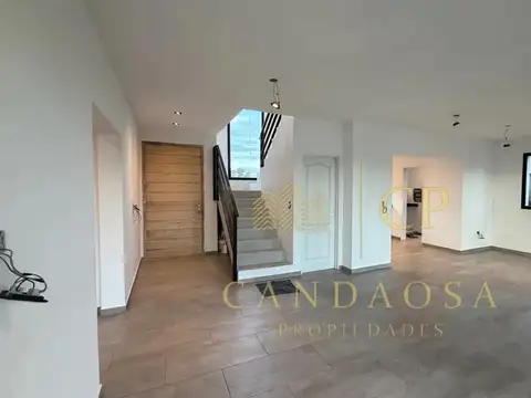 Casa en Venta al Suroeste