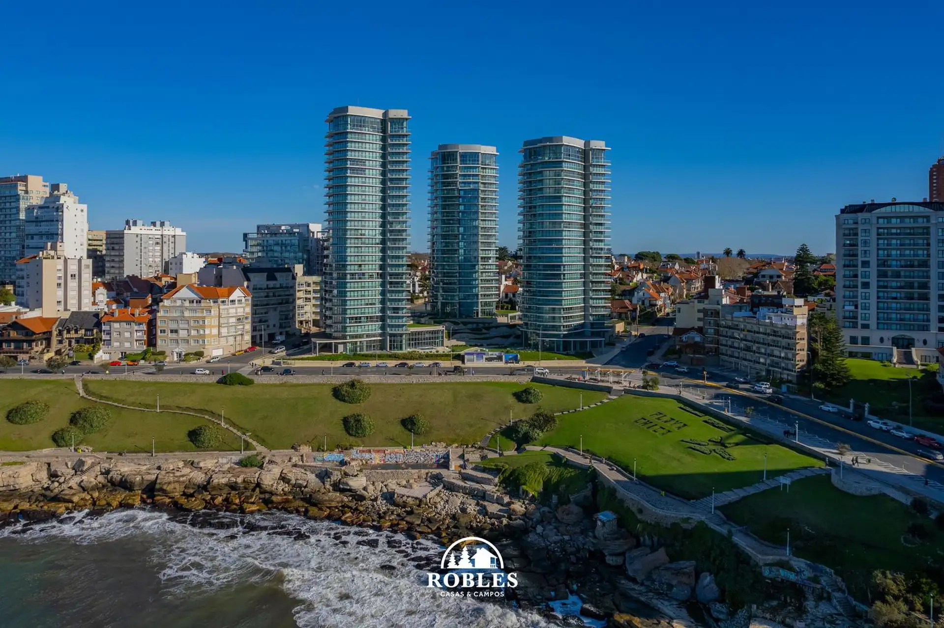 Depto 3 amb, 125m² con cochera doble y excelentes amenities — Playa Chica