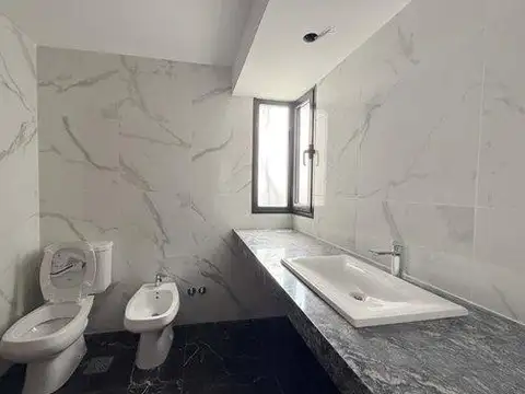 Departamento 4 ambientes con 3 baños