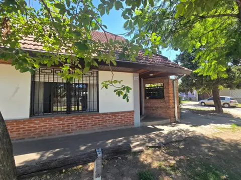 CASA 3 AMBIENTES EN VENTA EN BELLA VISTA