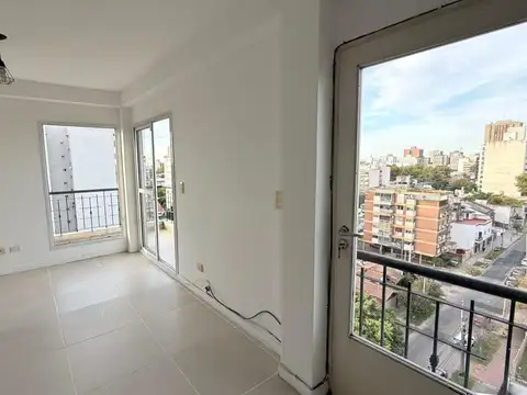 Gral. Hornos 2700, Piso 8