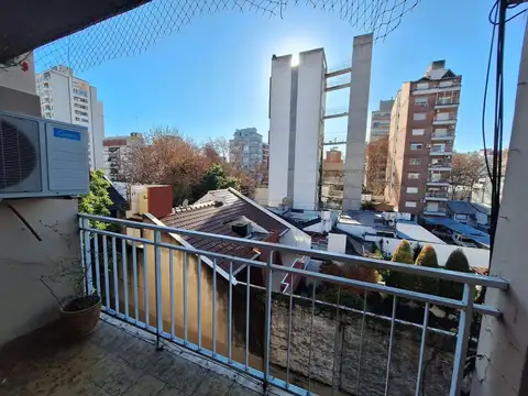Felix Ballester 2200, Piso 3