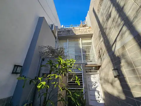 VENTA TRIPLEX 3 AMB EN VELEZ SARSFIELD
