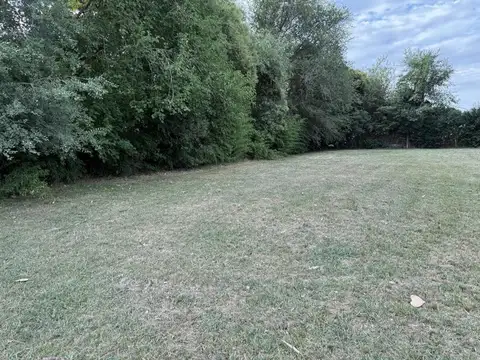 Terreno en Venta en Parada Robles, USD 45.000