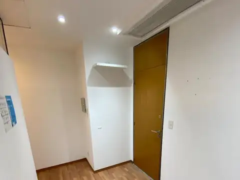 Oficina en Venta con 1 cochera