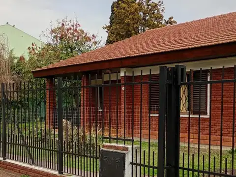 Casa en Venta en Ituzaingo, USD 400.000