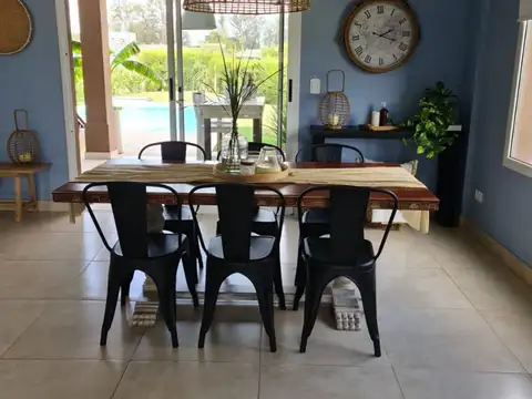 Casa  en Venta en Santa Elena, Pilar del Este, Pilar