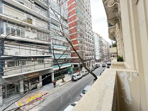 Lindisimo semipiso Estilo Frances de 4 amb en edificio de categoria Barrio Norte