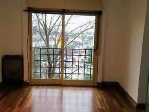 Depto de 2 ambientes barrio Los Álamos