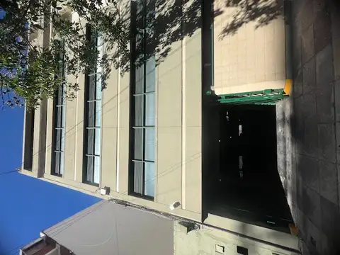 Oportunidad /Venta /Cochera / Cubierta/ Caballito