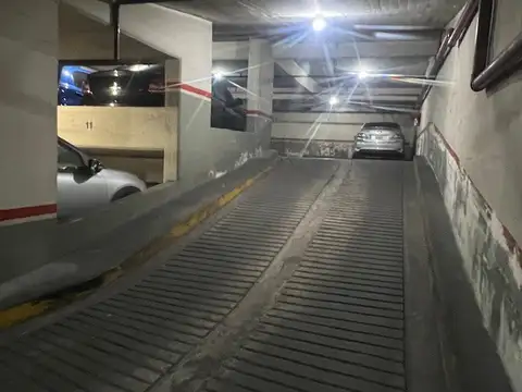 Guayaquil 100, Piso 2 S