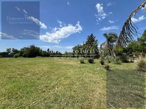 Terreno en venta en el Barrio Santa Matilde Luján