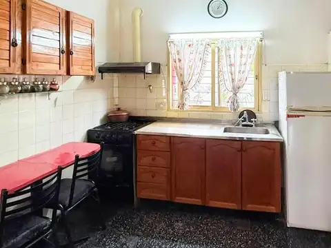 Casa en Venta en Parque San Martín, USD 83.000