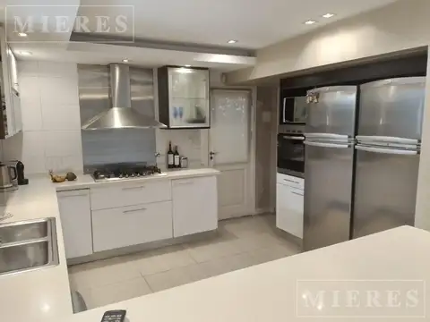 Casa 5 ambientes con 2 baños