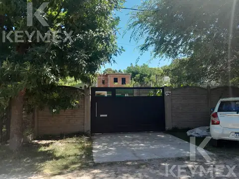 Venta Casa dos dormitorios con piscina en 7bis entre 636 y 637 Sicardi