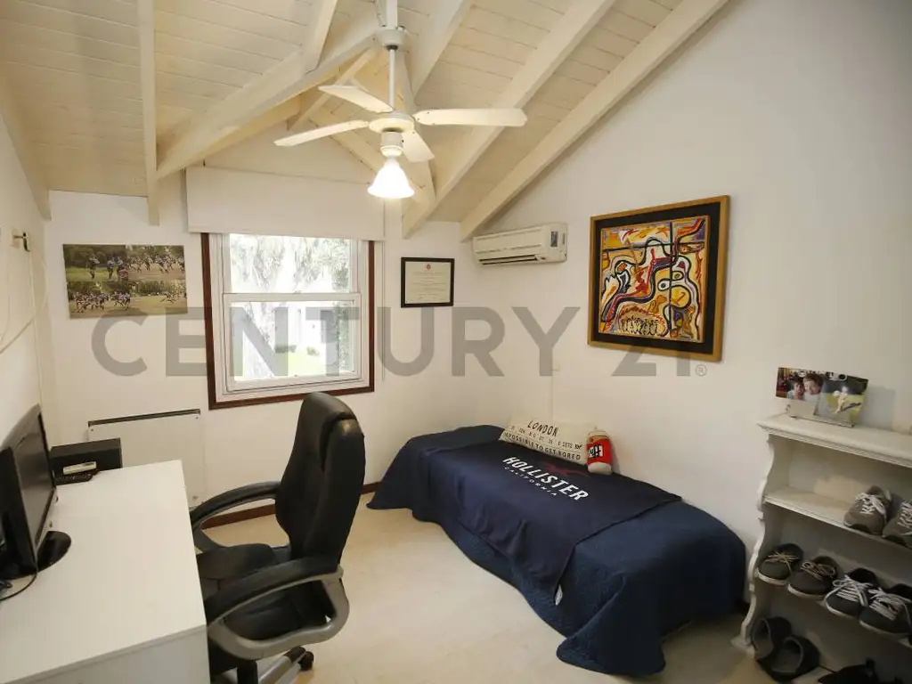 Casa en Venta en Abril Club De Campo