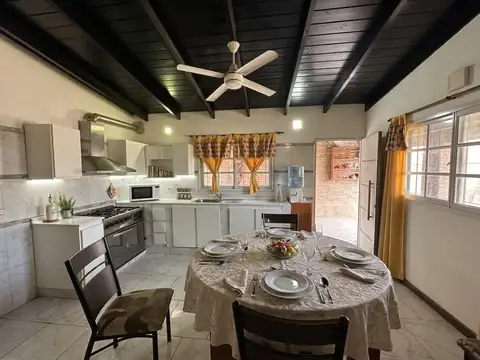 Casa en Venta en Roldan, San Lorenzo