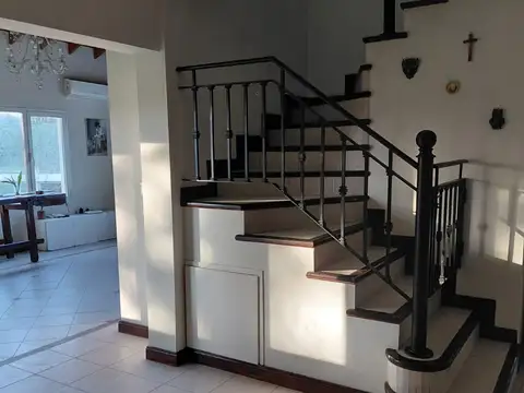 Casa en Venta en El Solar De La Capilla, USD 220.000