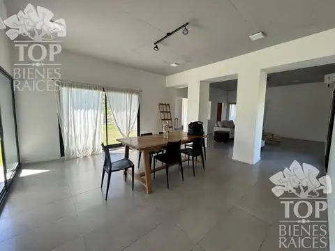 Casa en El Canton Golf