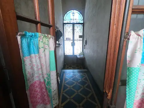 Casa en Venta en Moron Sur, USD 220.000