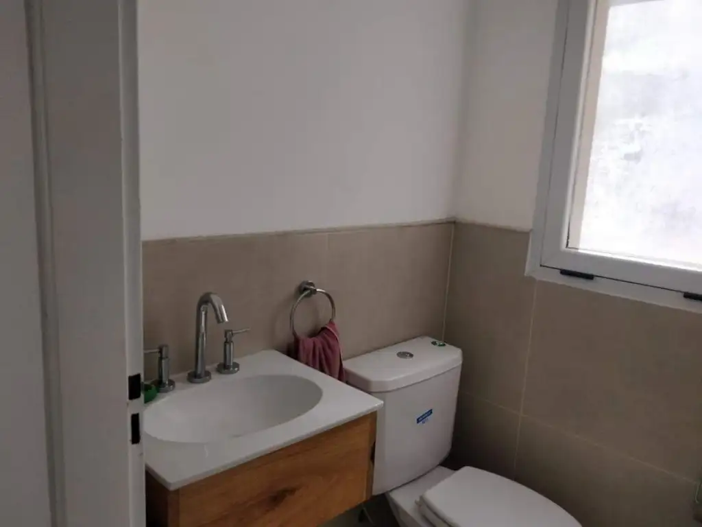 Casa en Venta en Pilar del Este - Santa Guadalupe