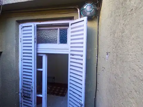 Depto Tipo Casa en Venta 67 años