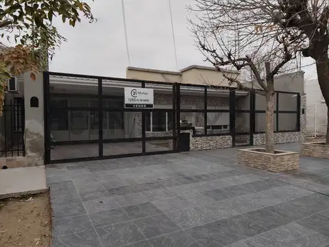 Casa en Venta en General Roca, Río Negro