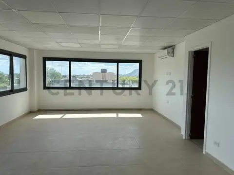 Oficina en Venta en Balcarce, USD 100.000
