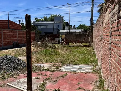 venta lote en 145 y 66