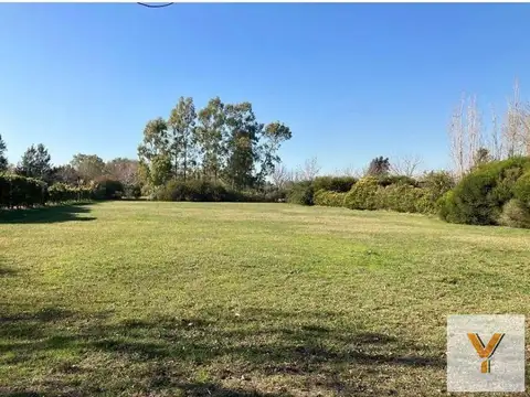Terreno en venta - 2800mts2 - Haras Del Sur I