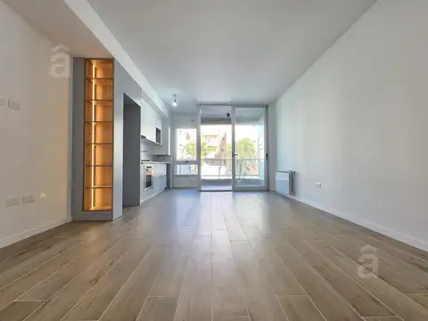 Avenida Argentina  al 4500 entre Pueyrredón e Intendente Witcomb