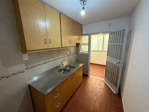 Departamento en Alquiler en Avellaneda, $ 620.000