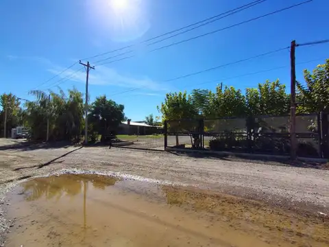 Lateral Norte Acceso Este