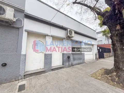 CASA SOBRE LOTE PROPIO DE 185,10 M2 EN PARQUE CHAS