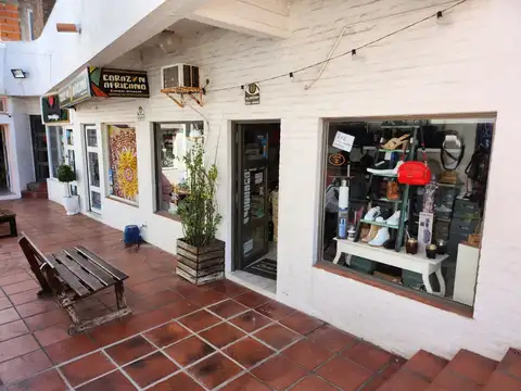 Local en Venta en Monte Hermoso, USD 50.000