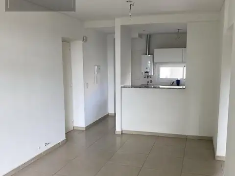 Departamento en Alquiler en Echesortu, $ 650.000