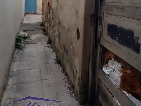 Terreno 8.66x26.92 USAB 1 PB + 3 pisos.-