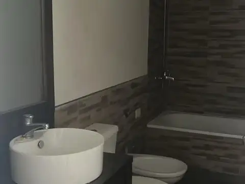 Departamento en Alquiler en Villa Sarmiento, $ 390.000