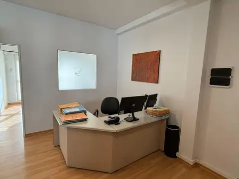 Oficina en Alquiler 35 años