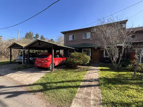 CASA EN BARRIO BELLO HORIZONTE - RICARDO ROJAS