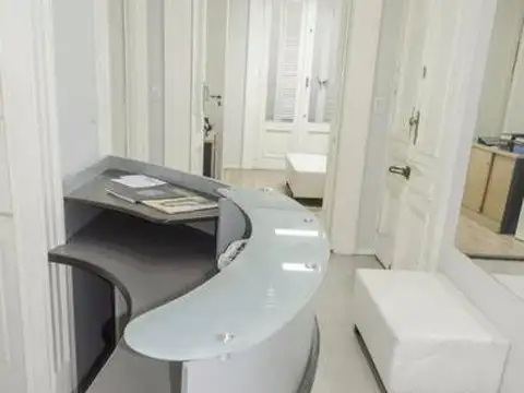 Departamento 6 ambientes con 2 baños