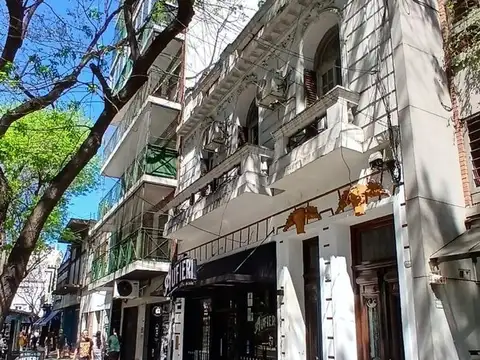 Avenida José María Moreno 500